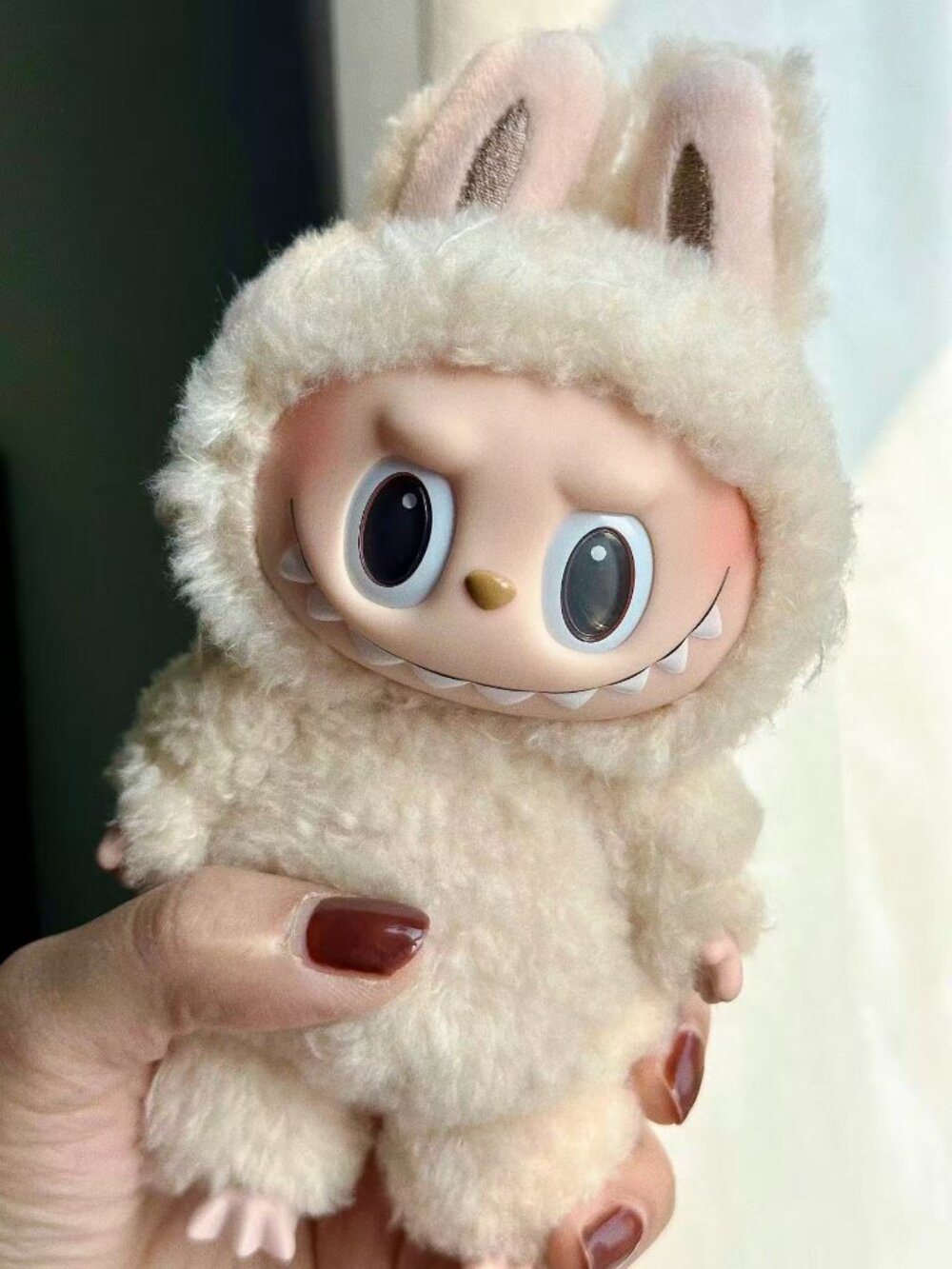 Labubu Macaron 1.0 Confirmed Figure Soymilk - Picture 4 of 4